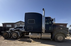 2013 PETERBILT 386 - Image 4