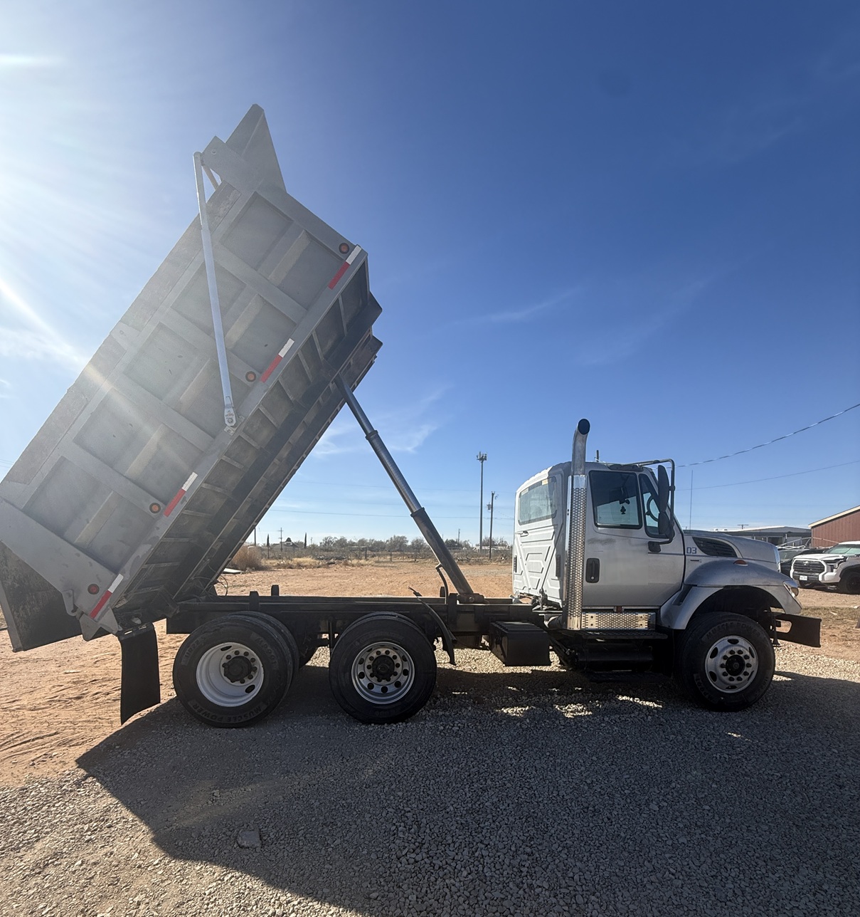 2008 INTERNATIONAL 7400 - Image 11