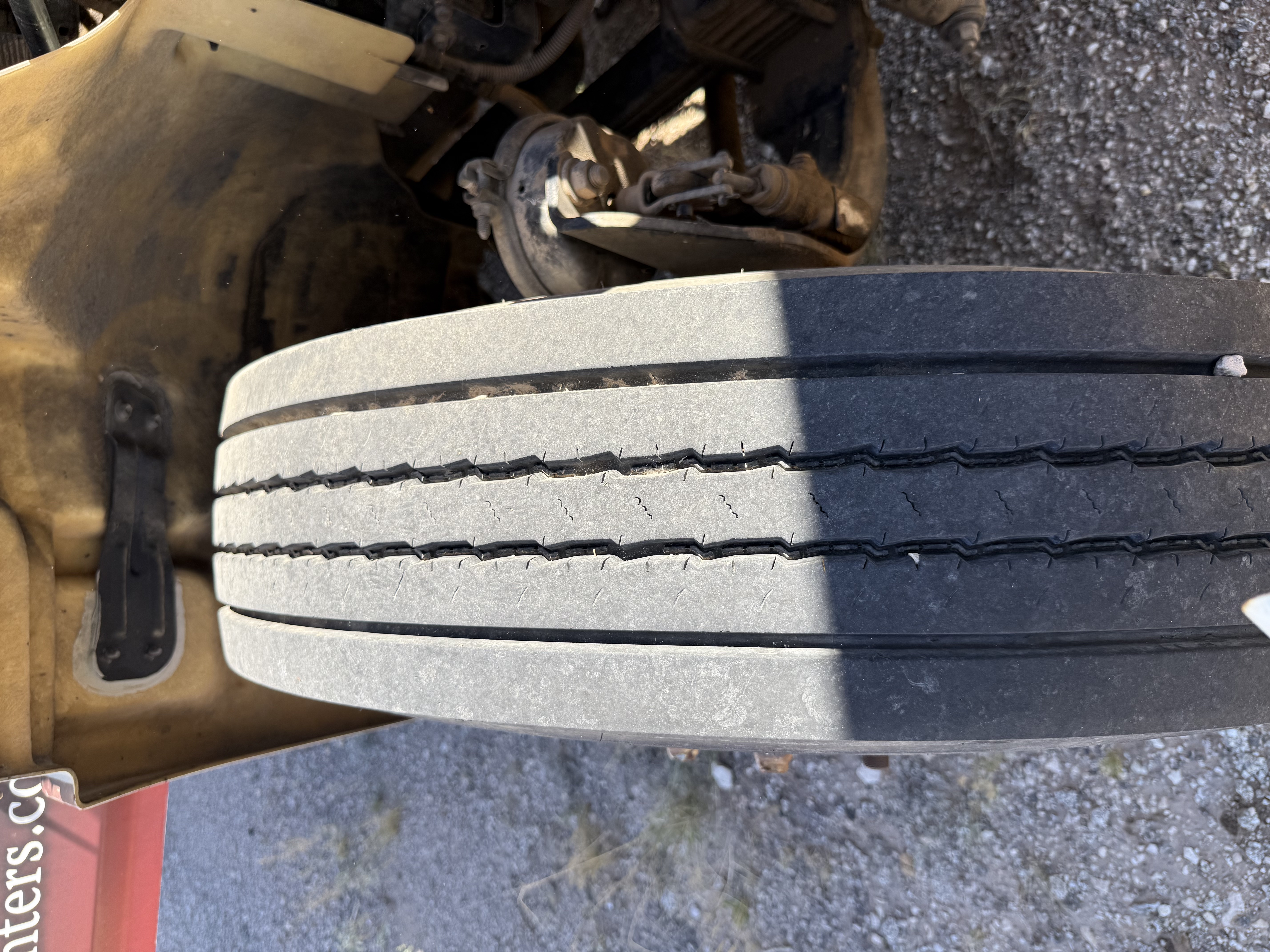 2012 FREIGHTLINER CASCADIA - view 6 of 11