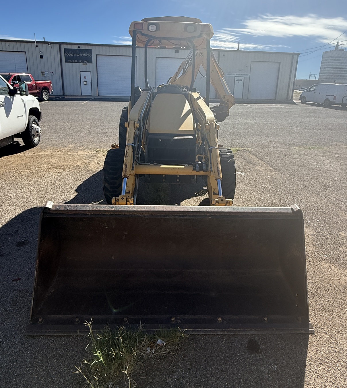 2012 JOHN DEERE 110 - Image 2