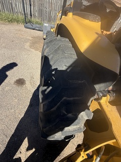 2012 JOHN DEERE 110 - Image 7