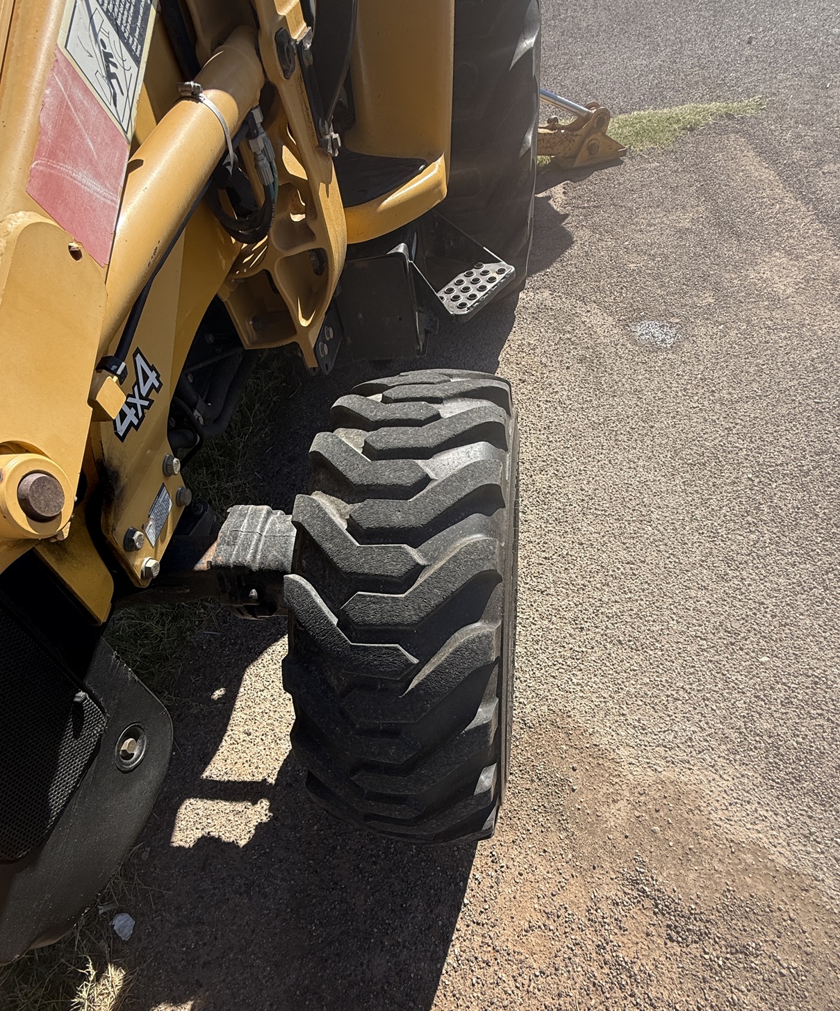 2012 JOHN DEERE 110 - Image 8