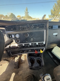 2008 KENWORTH T800 - Image 16