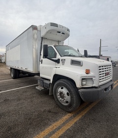 2006 GMC 6500 - Image 1