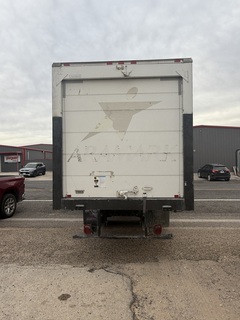 2006 GMC 6500 - Image 8