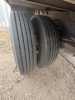 2006 GMC 6500 - Image 37