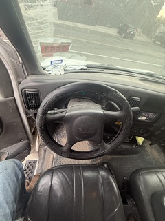 2006 GMC 6500 - Image 18