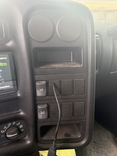 2006 GMC 6500 - Image 22