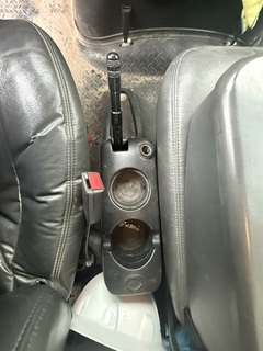 2006 GMC 6500 - Image 26