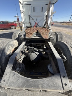 2005 VOLVO VNL 64T670 - Image 9