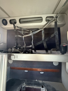 2005 VOLVO VNL 64T670 - Image 24