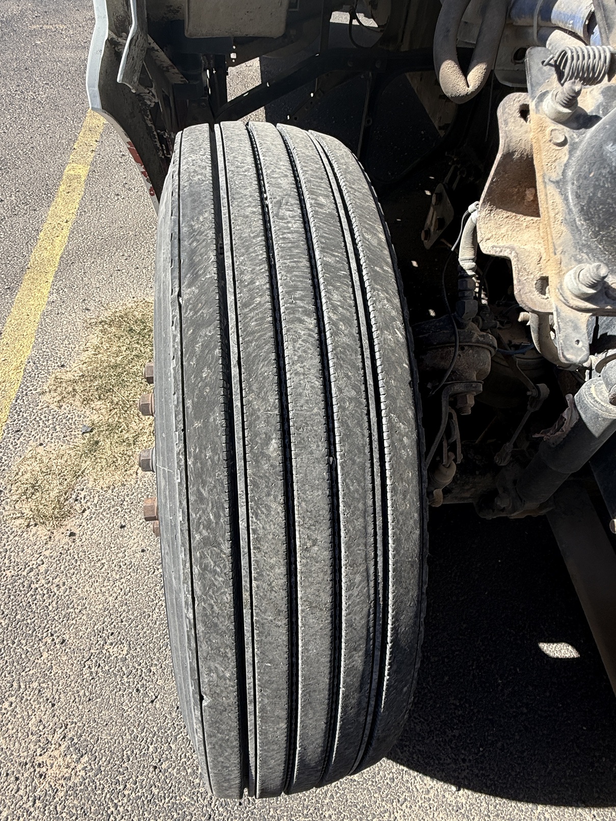 2005 VOLVO VNL 64T670 - Image 11