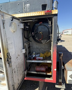 2005 HINO 268 - Image 11