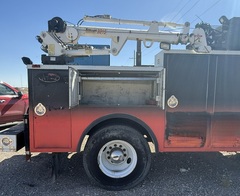 2005 HINO 268 - Image 12