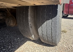 2005 HINO 268 - Image 24