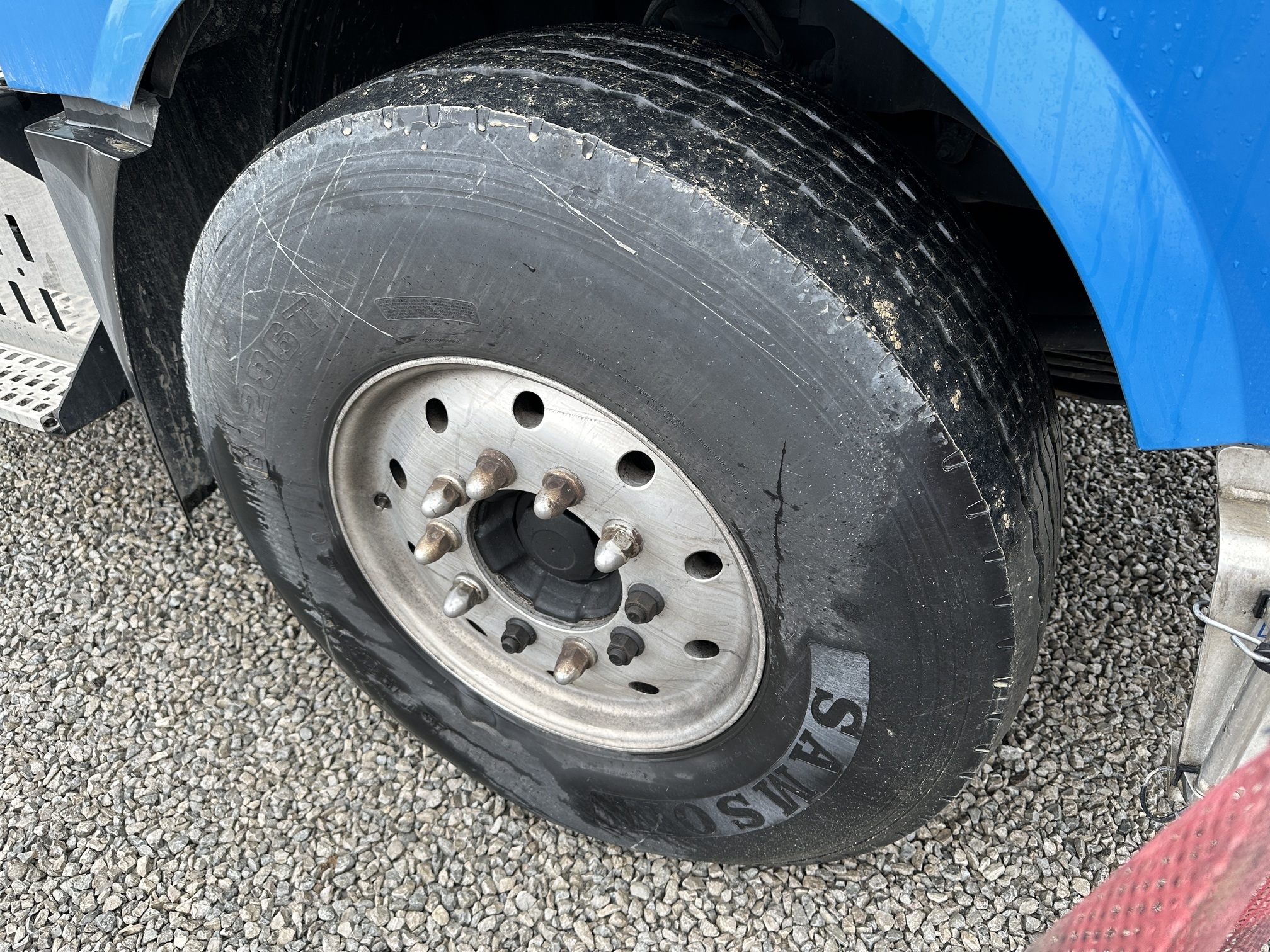 2017 VOLVO VNX84T630 - view 20 of 36