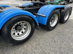 2017 VOLVO VNX84T630 - Image 22