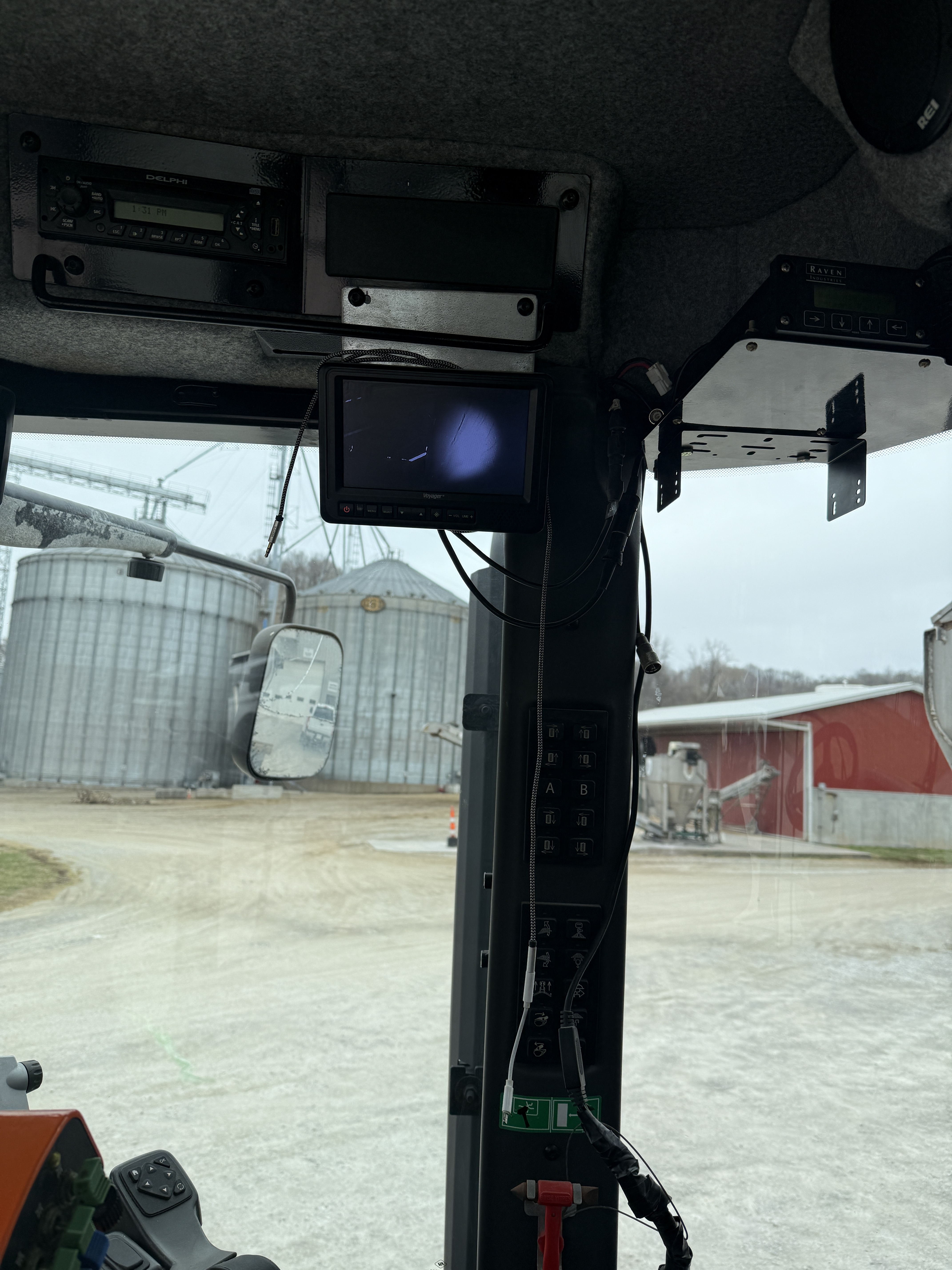 2012 ROGATOR RG1300 - Image 13