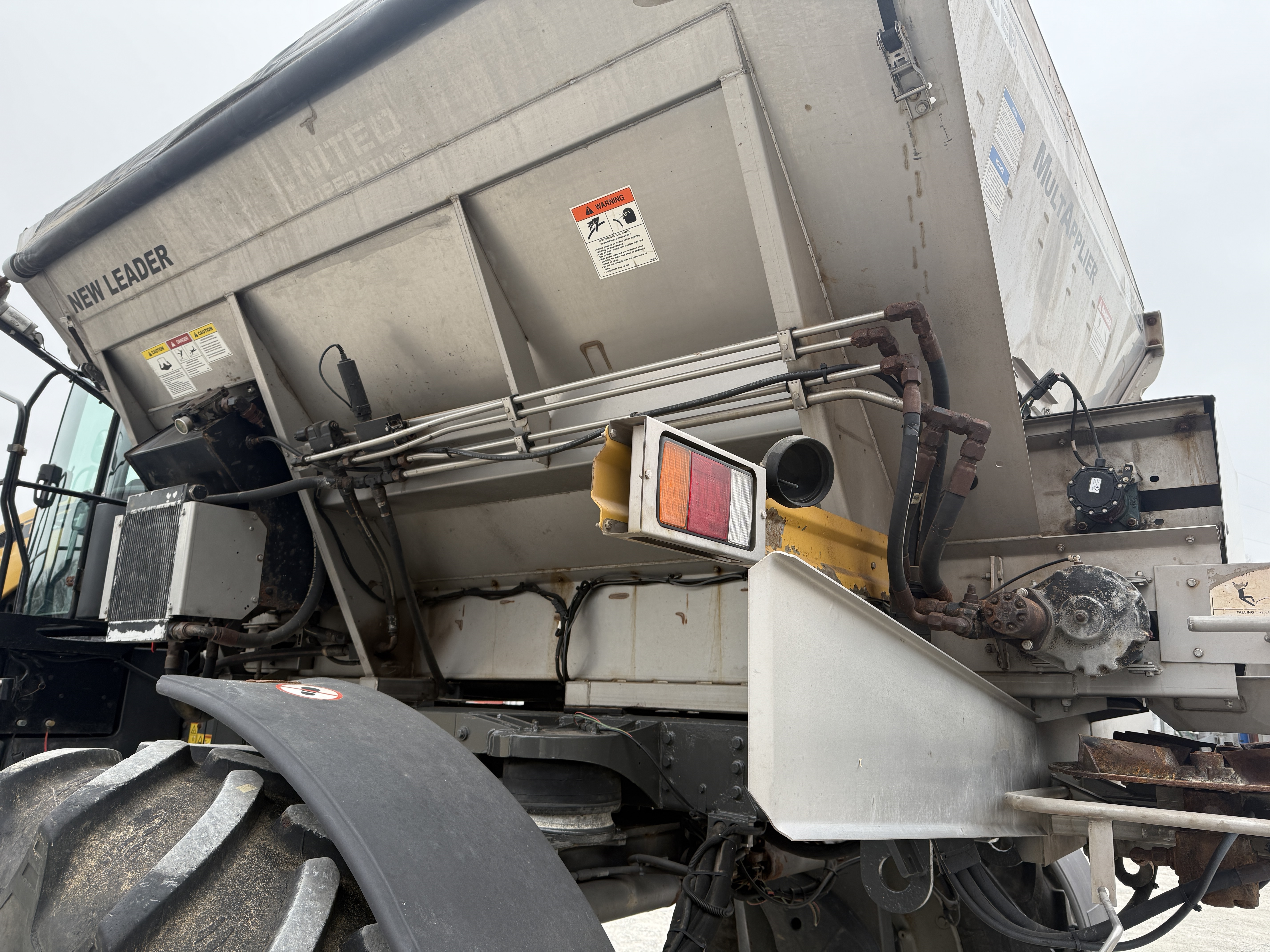 2012 ROGATOR RG1300 - Image 21