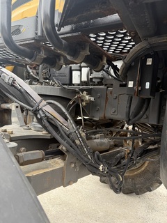 2012 ROGATOR RG1300 - Image 24