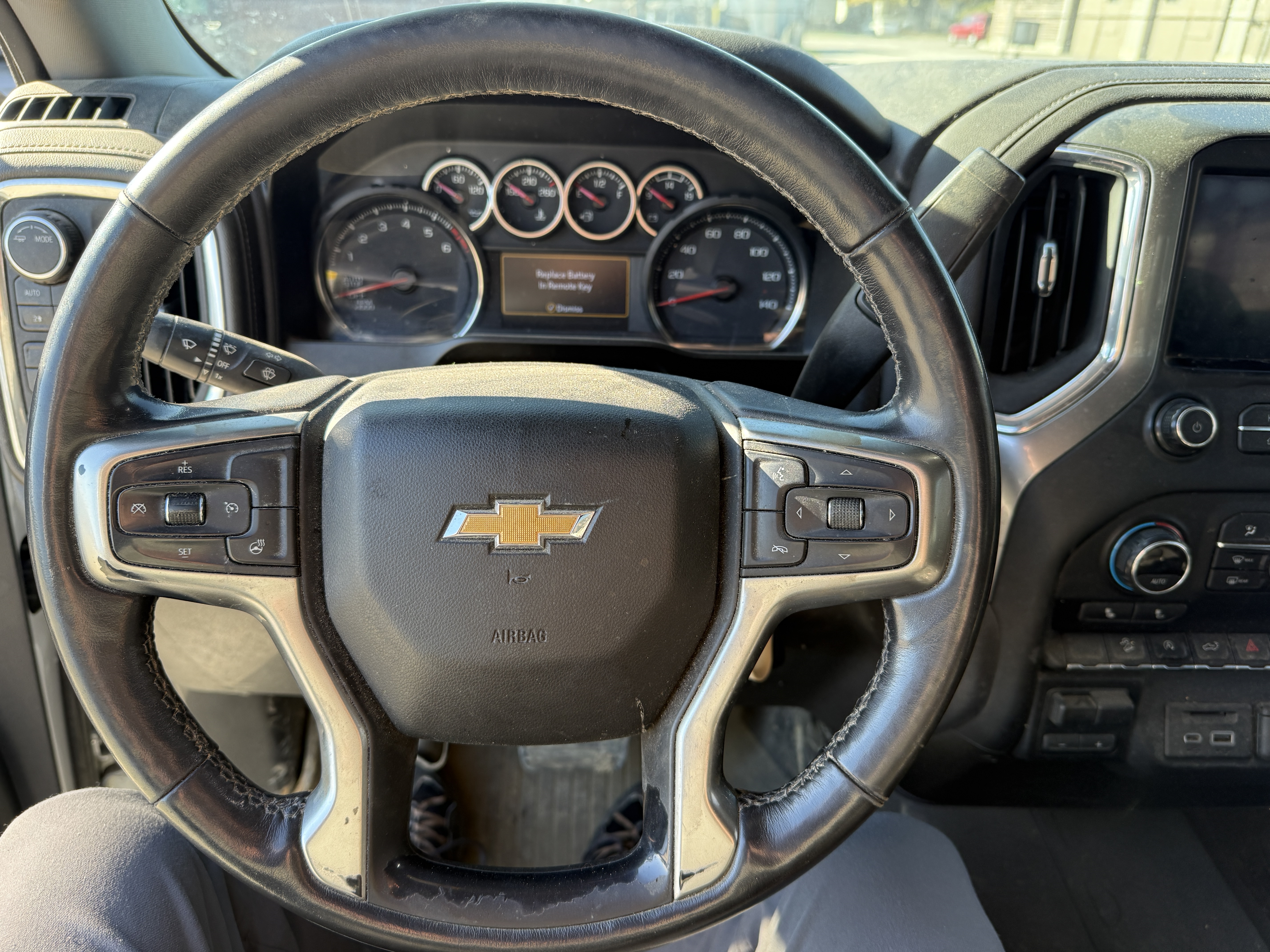 2020 CHEVROLET Silverado 1500 Z71 - view 19 of 29