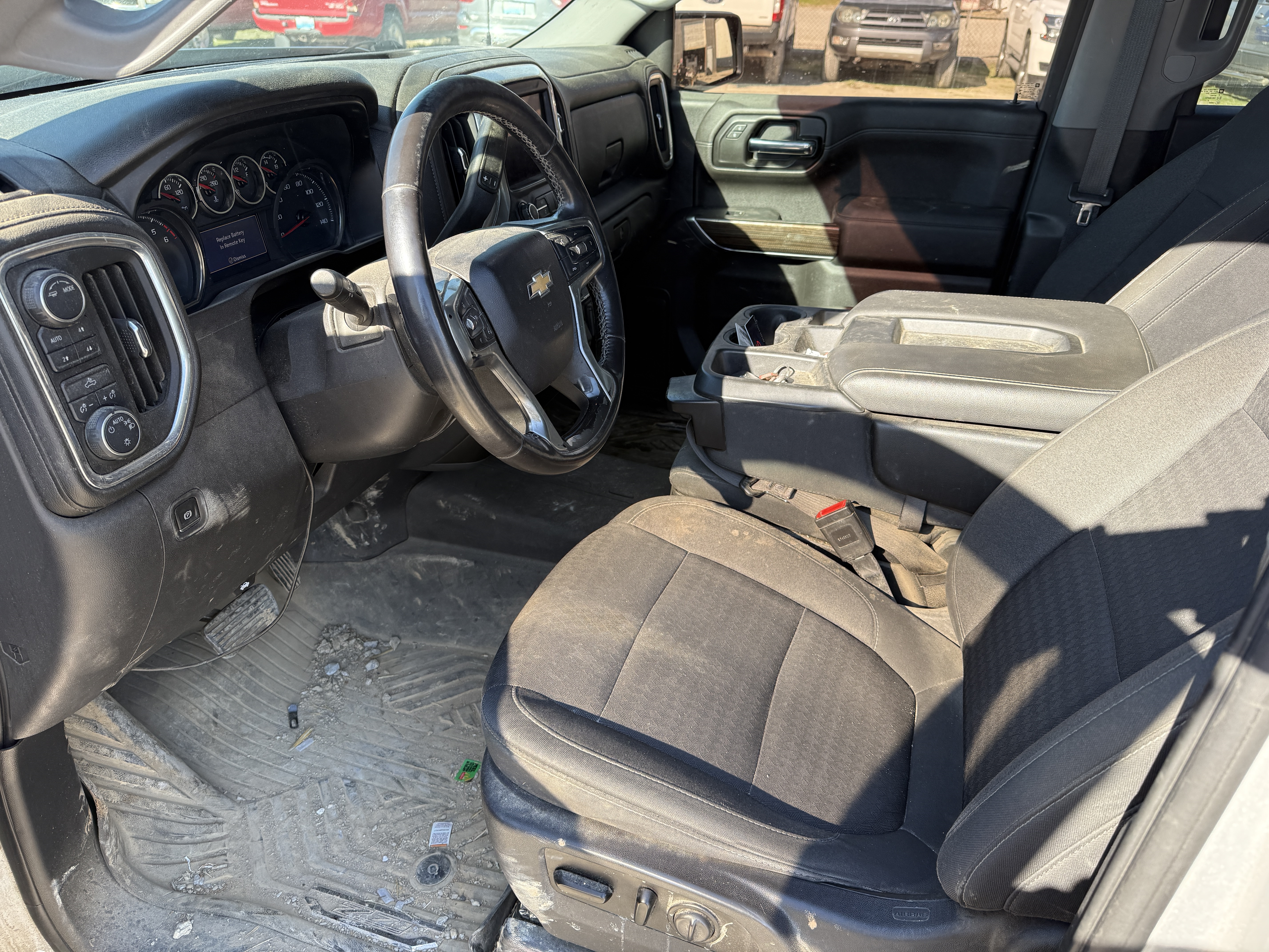 2020 CHEVROLET Silverado 1500 Z71 - Image 23