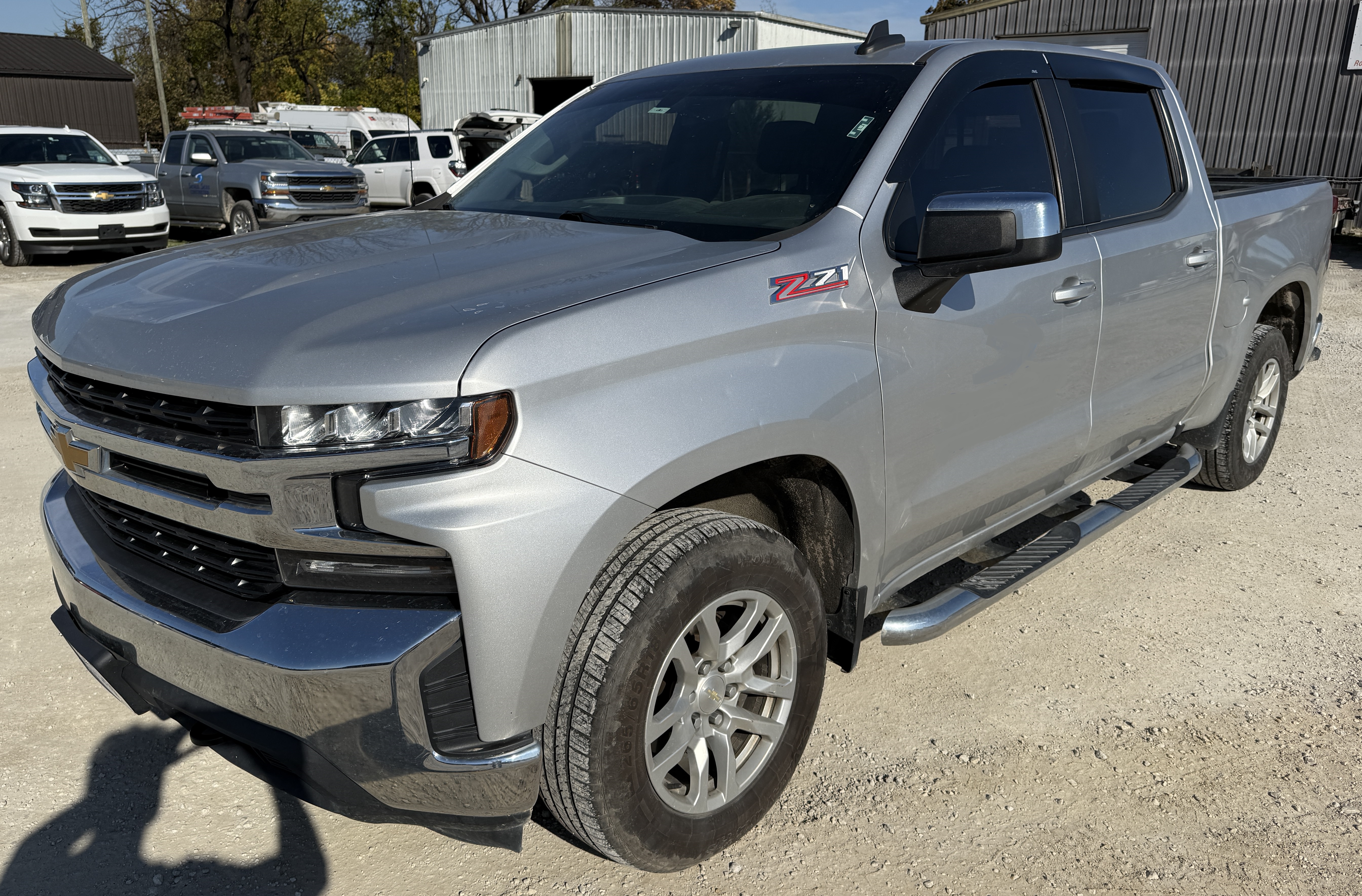 2020 CHEVROLET Silverado 1500 Z71 - view 12 of 29