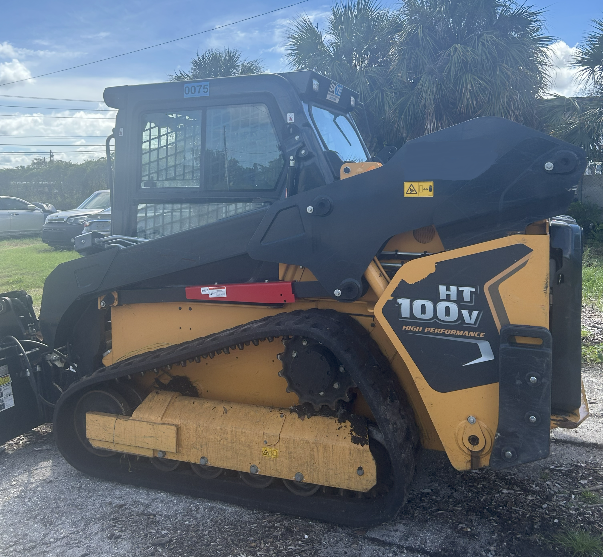 2024 HYUNDAI HT100V - view 3 of 12