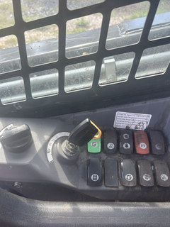 2024 HYUNDAI HT100V - Image 10