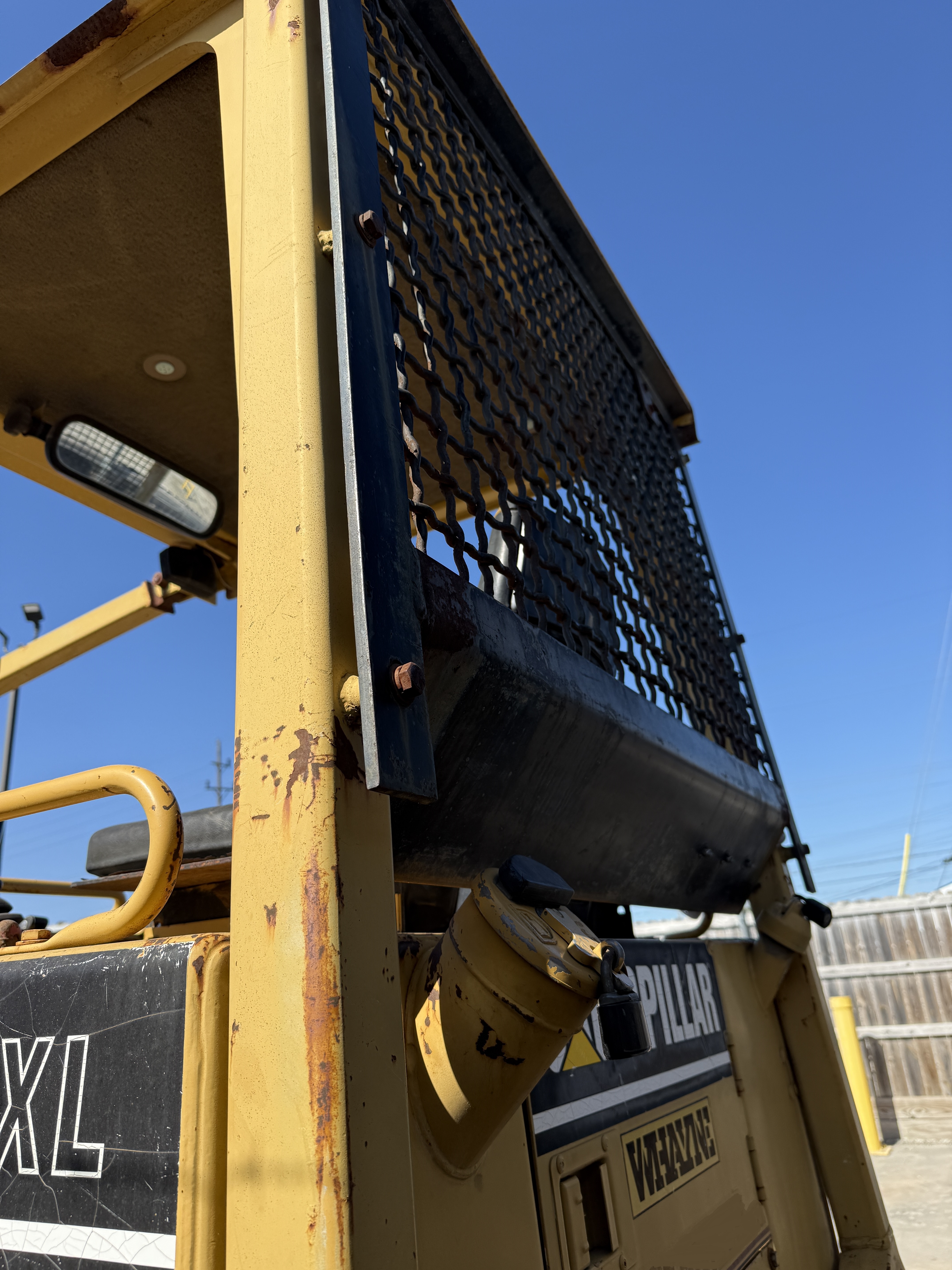 1997 CATERPILLAR D5C XL Series III - view 11 of 31