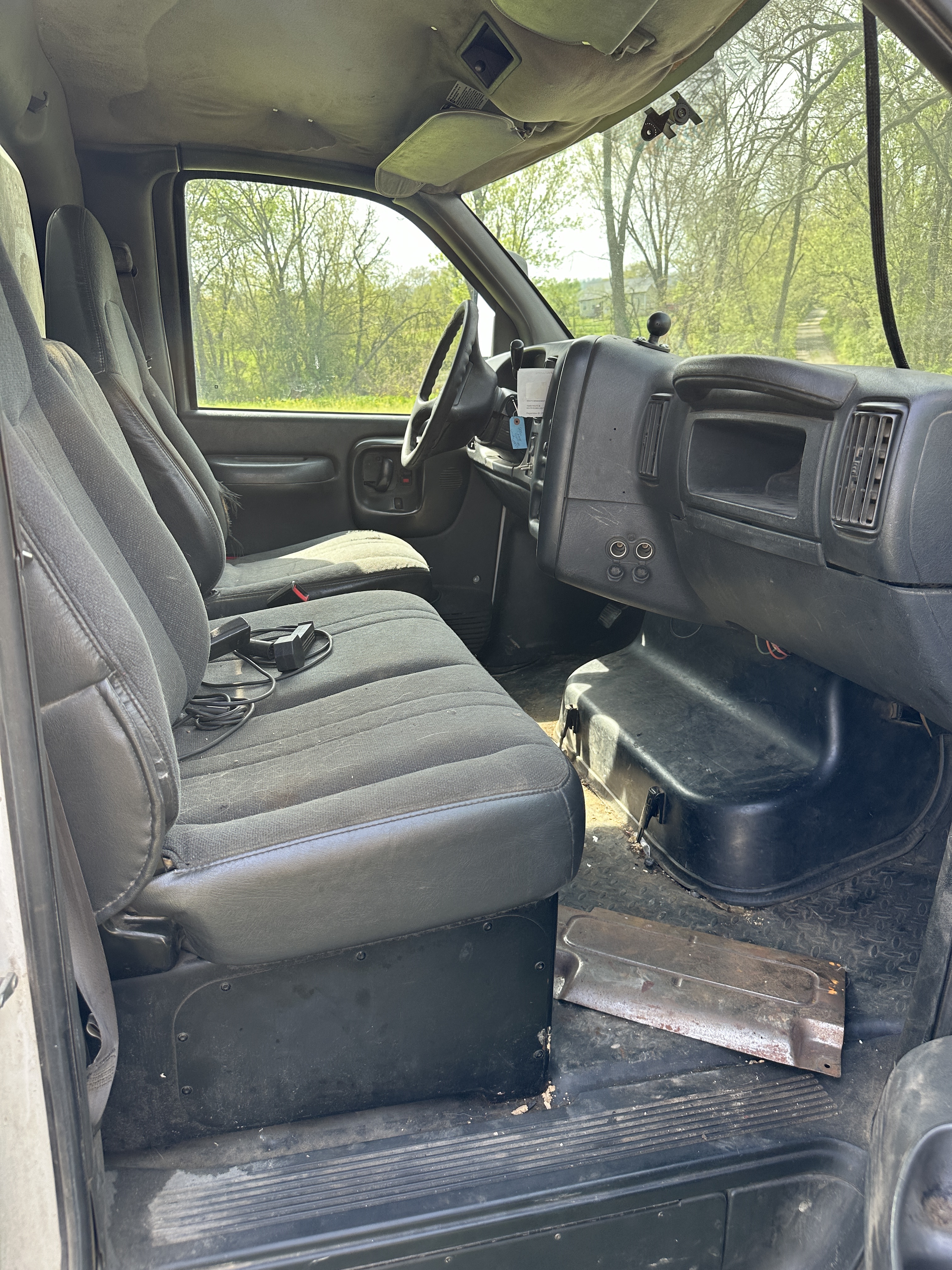 2006 CHEVROLET C5500 - view 11 of 28