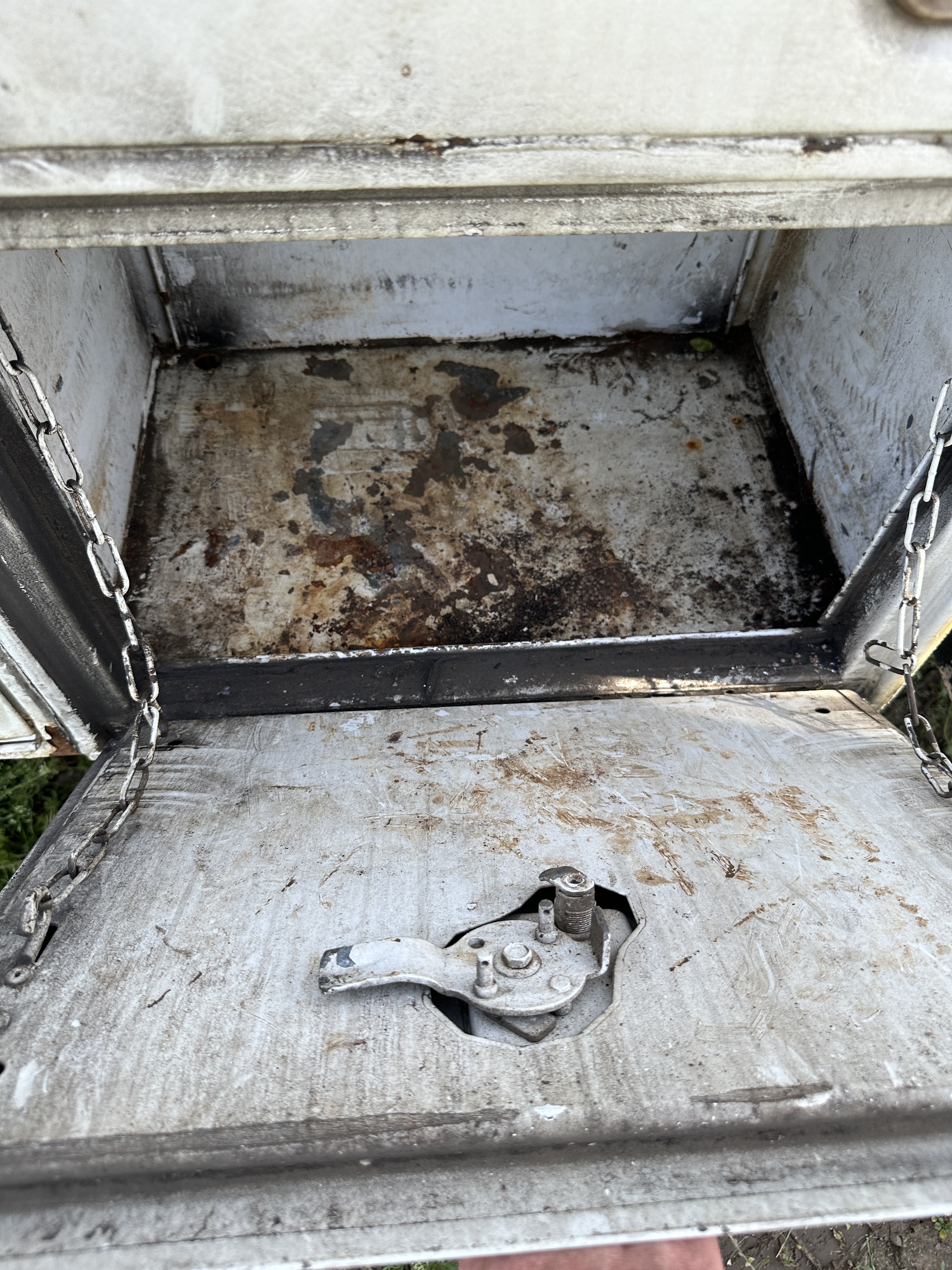 2006 CHEVROLET C5500 - Image 24