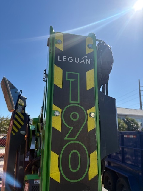 2022 LEGUAN 190 - view 18 of 29