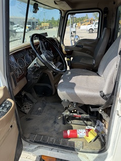 2005 MACK CV713 - Image 30