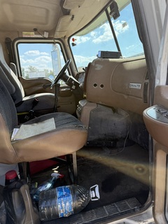 2005 MACK CV713 - Image 31