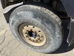 2005 MACK CV713 - Image 24