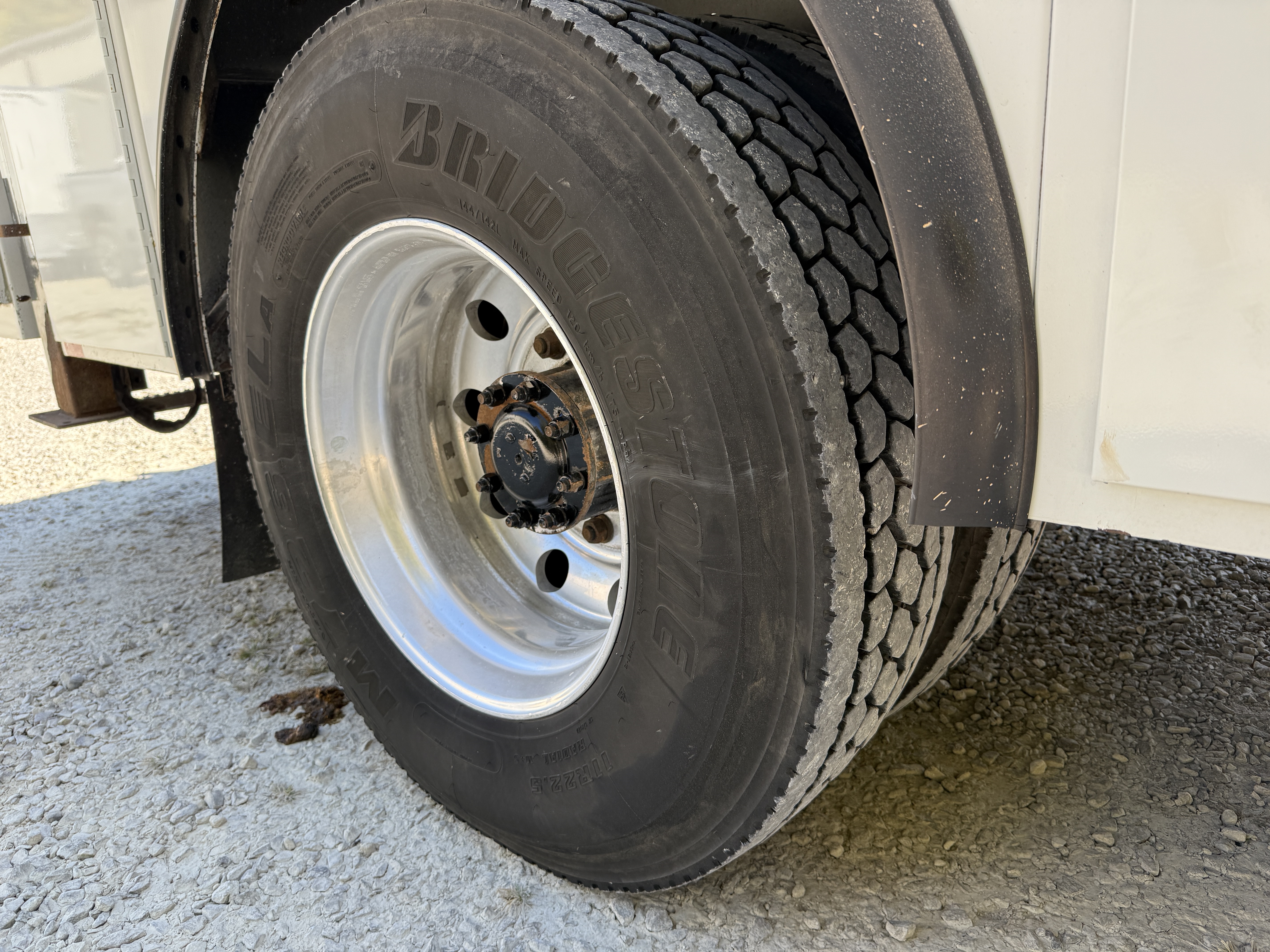 2017 PETERBILT 337 - Image 30