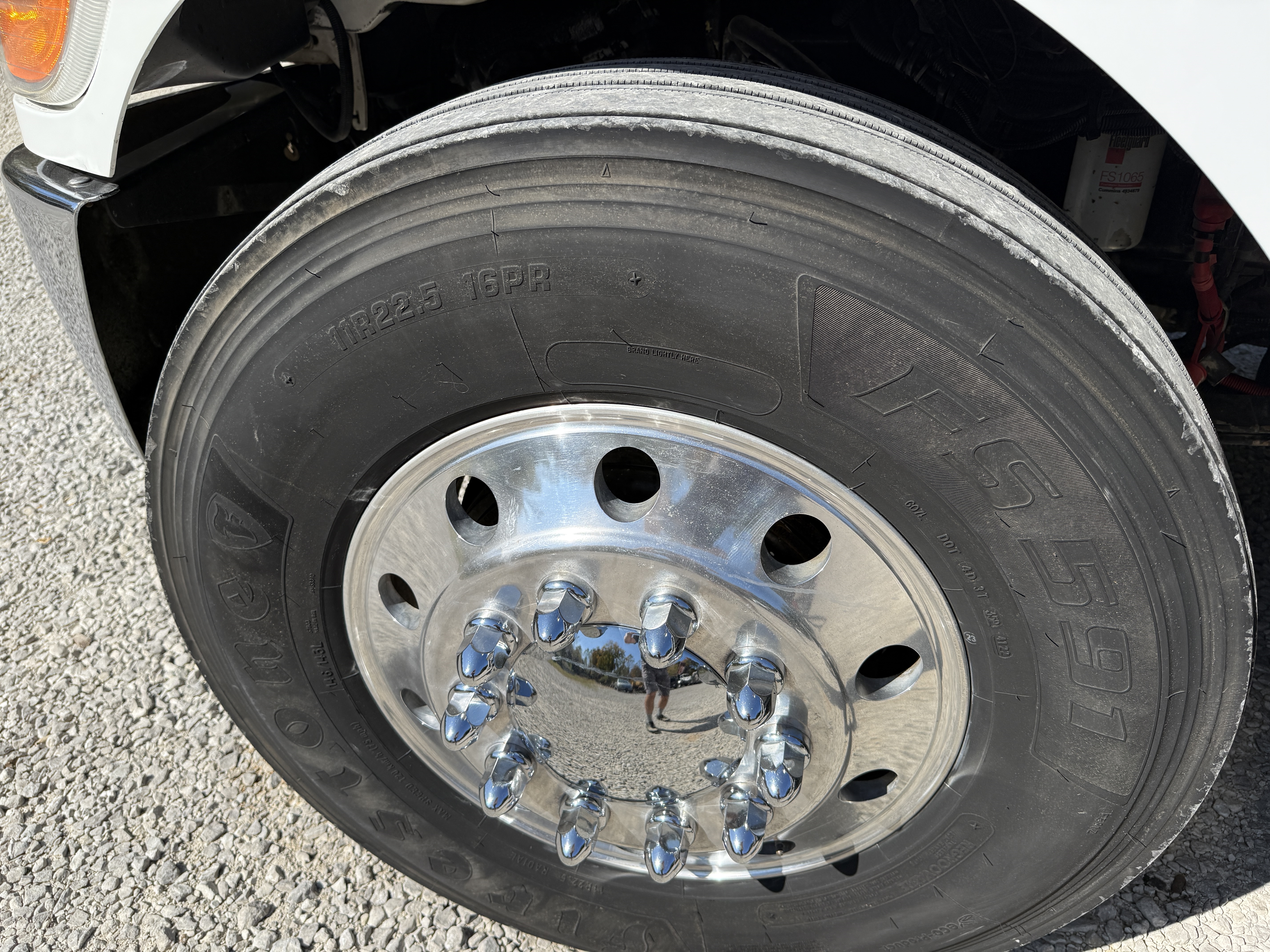 2017 PETERBILT 337 - Image 32