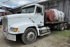1995 FREIGHTLINER FLD - Image 1