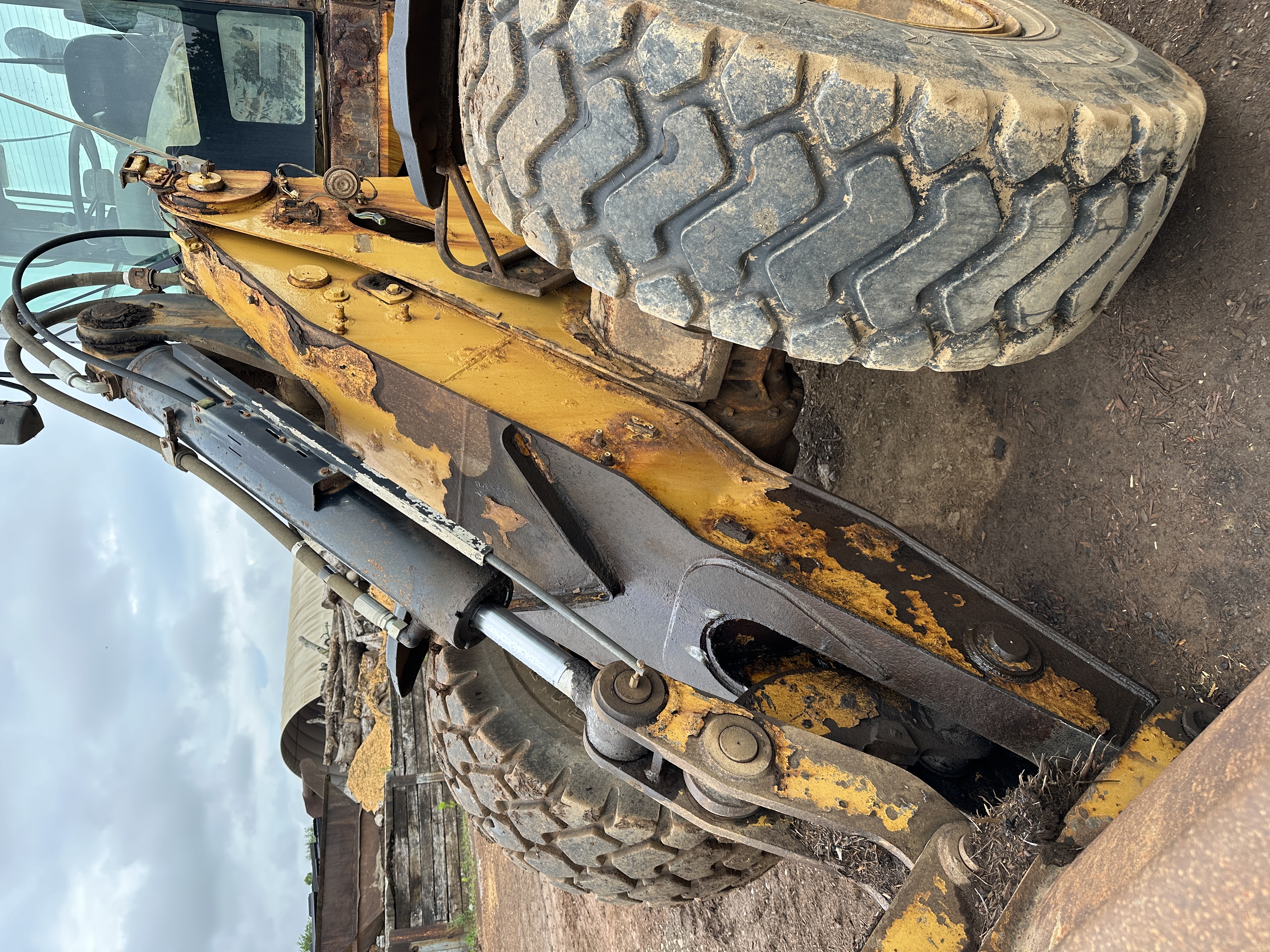 2005 CATERPILLAR 930G - Image 13