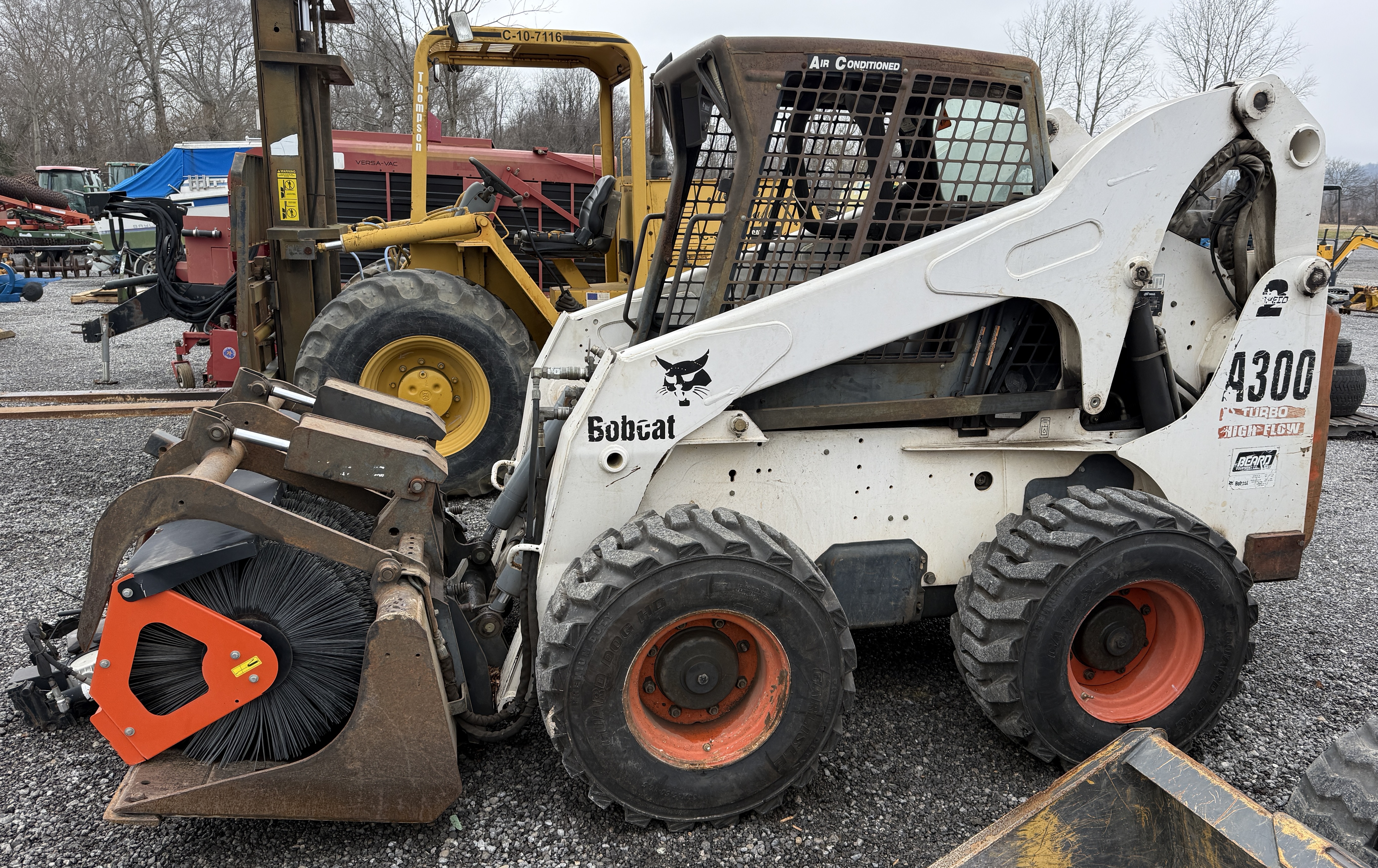 2005 BOBCAT A300 - Image 5