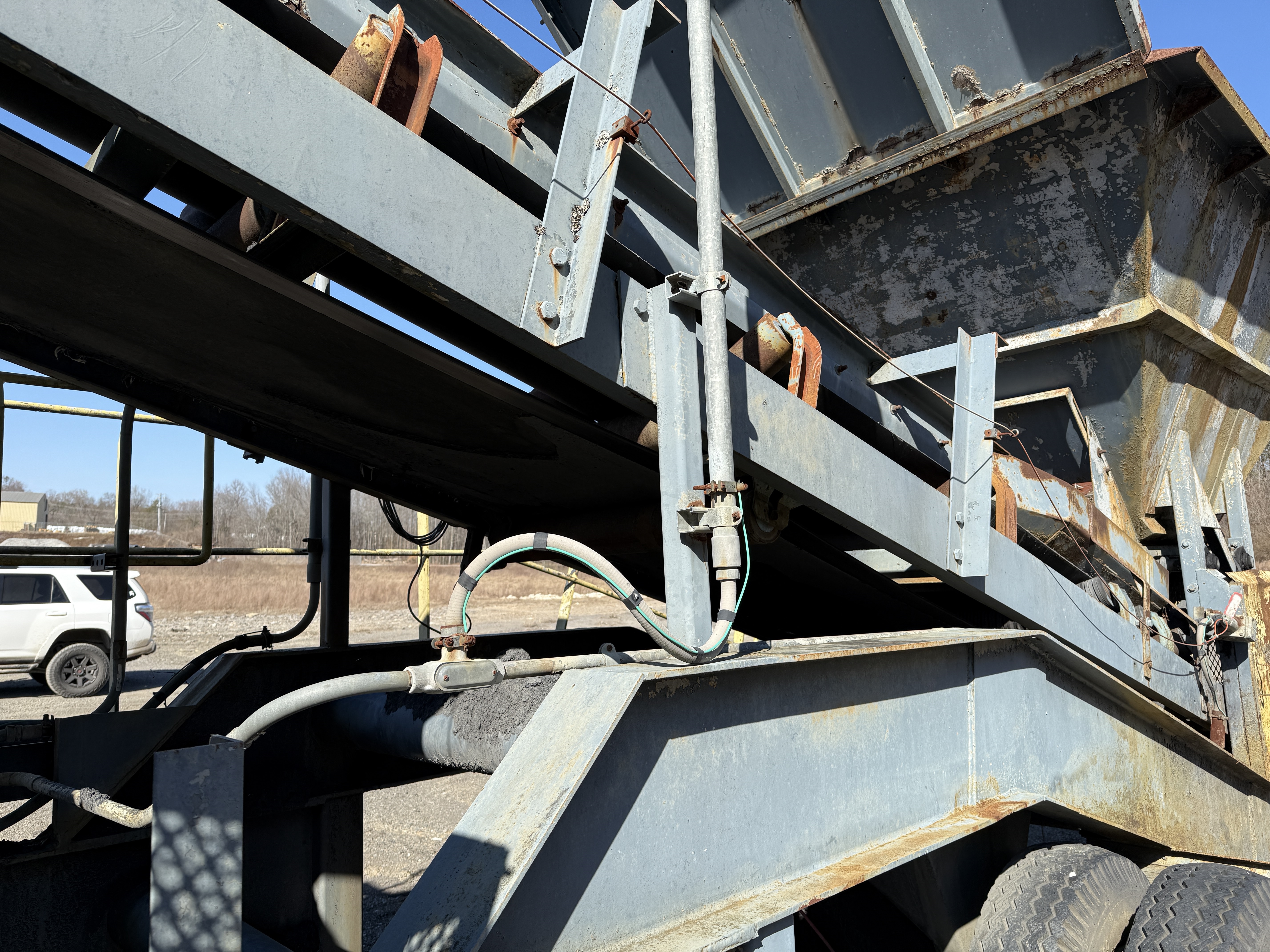 2010 JEFFREY 36-48 - view 11 of 17