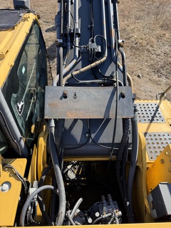 2015 DEERE 470G LC - Image 28