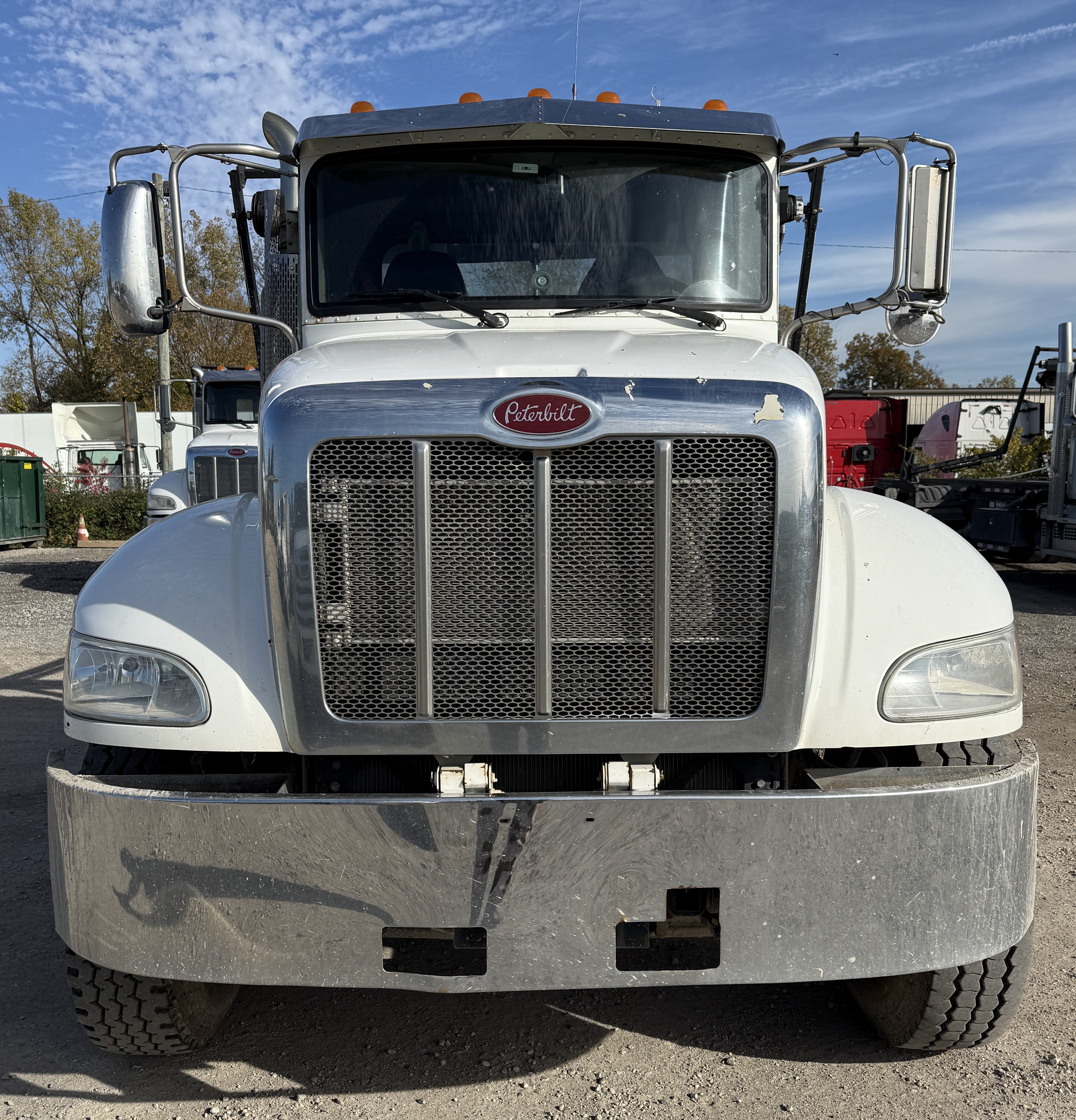 2016 PETERBILT 348 - Image 12
