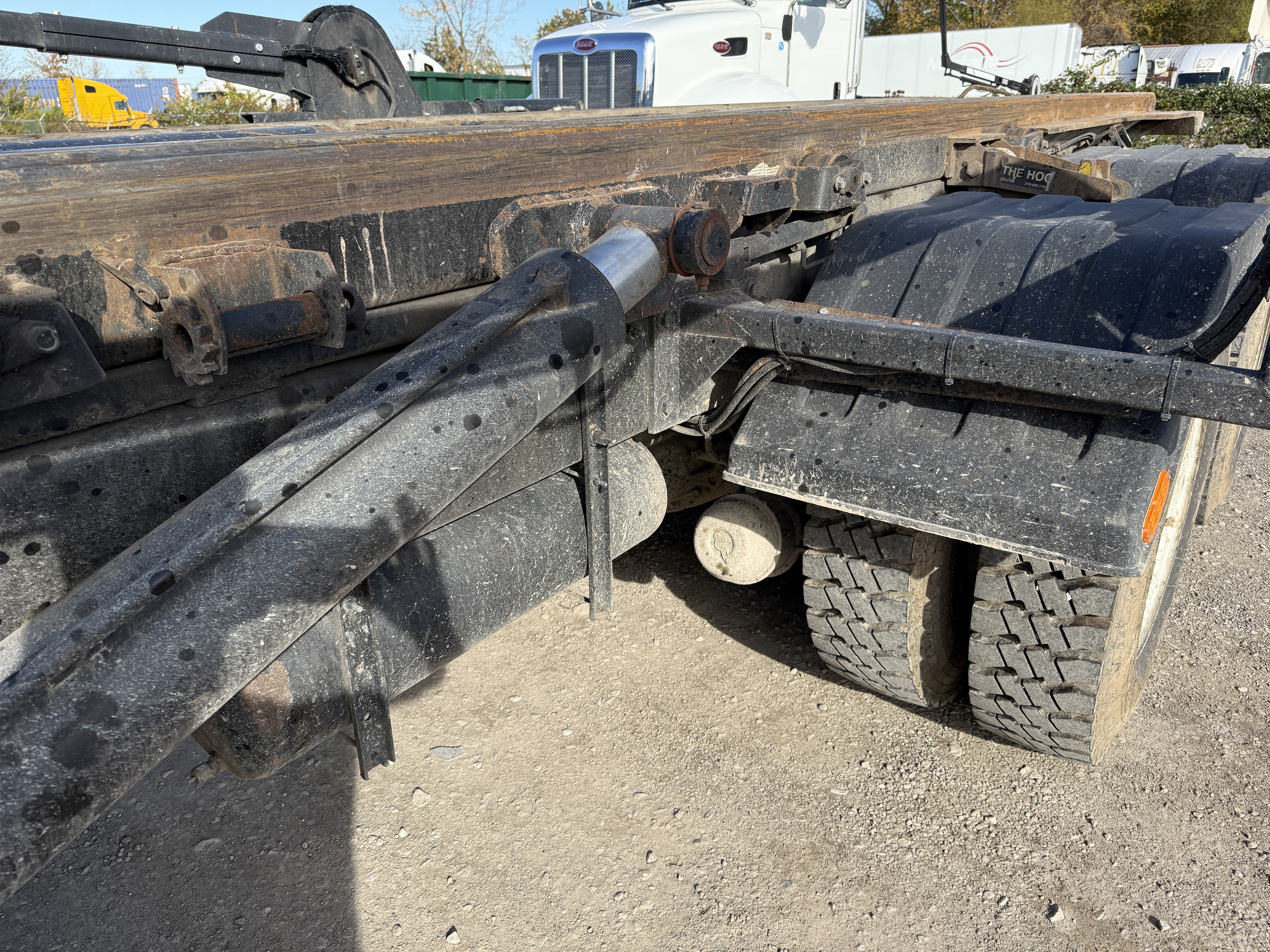 2016 PETERBILT 348 - view 16 of 40