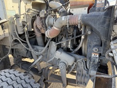 2016 PETERBILT 348 - Image 40