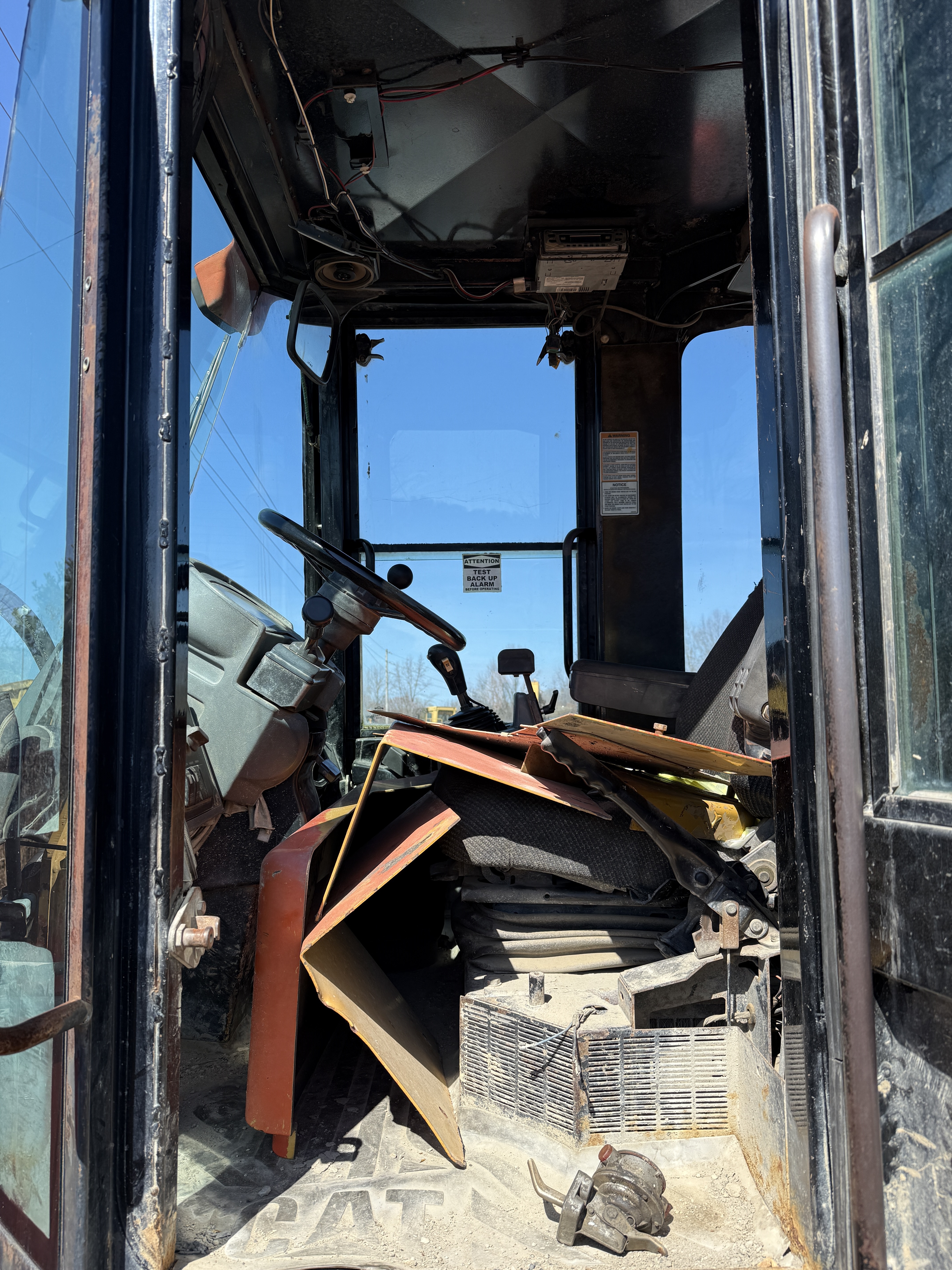 2004 CATERPILLAR IT28G - Image 8