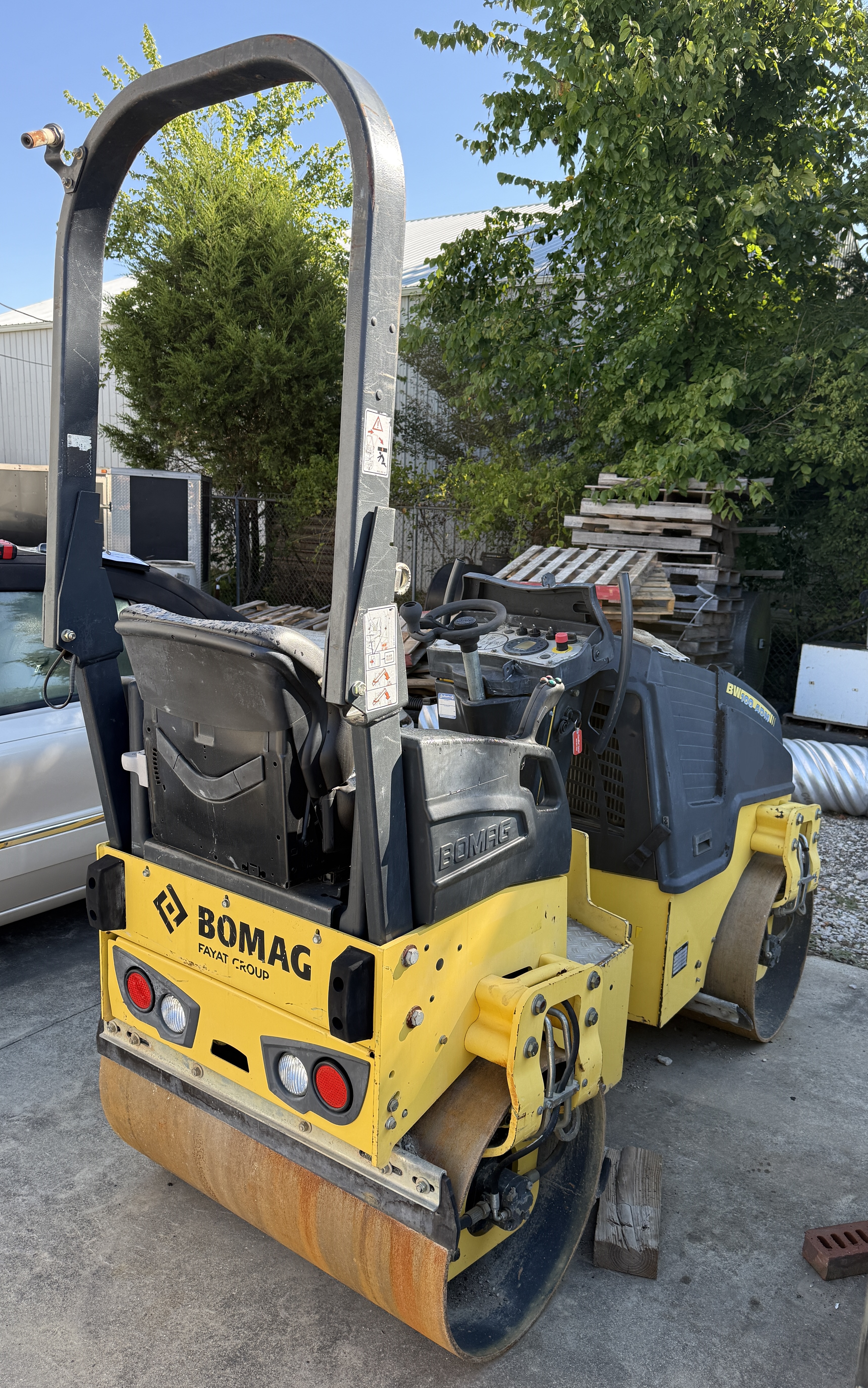 2016 BOMAG BW 100ADM-5 - Image 4