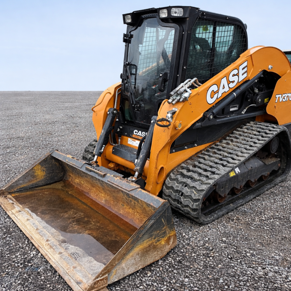 2022 CASE TV370B