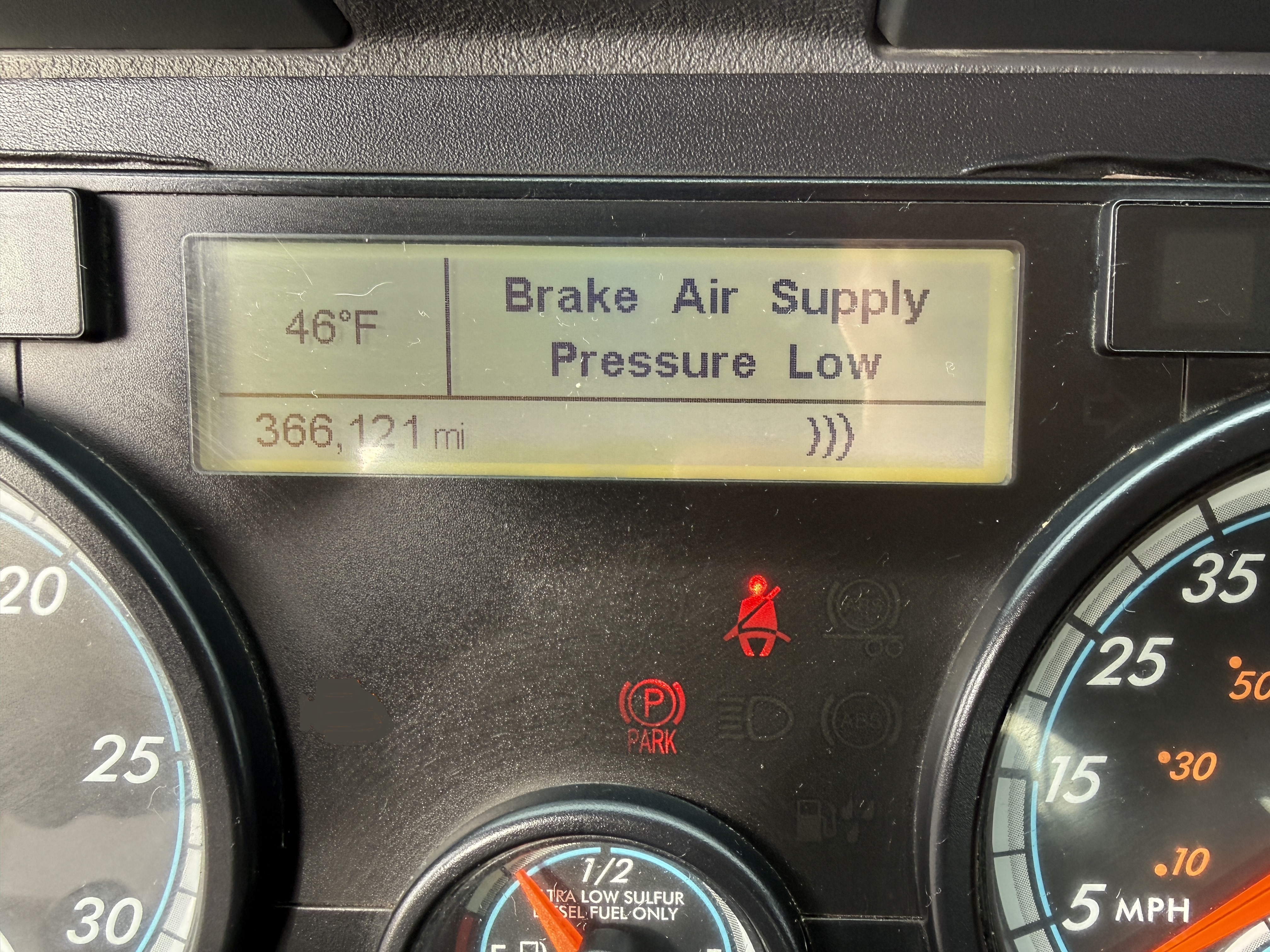 2017 FREIGHTLINER Cascadia 125 Evolution - view 20 of 26